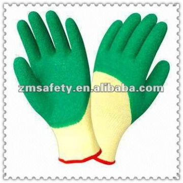 3/4 Green wrinkle latex safety glovesJRE46